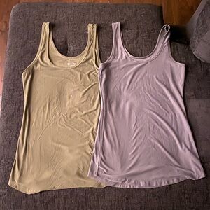 Large Tank Top Pair